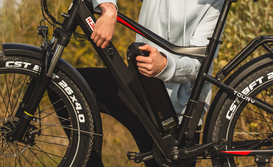The Best Way to Carry a Spare Battery on a Long Ride